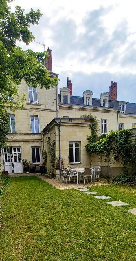 Отель Histoire De Loire La Gabare Сомюр Экстерьер фото